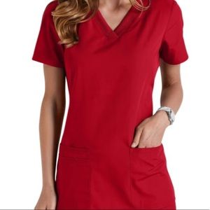 #Cherokeescrubs #scrubset #redscrubs #smallscrubs